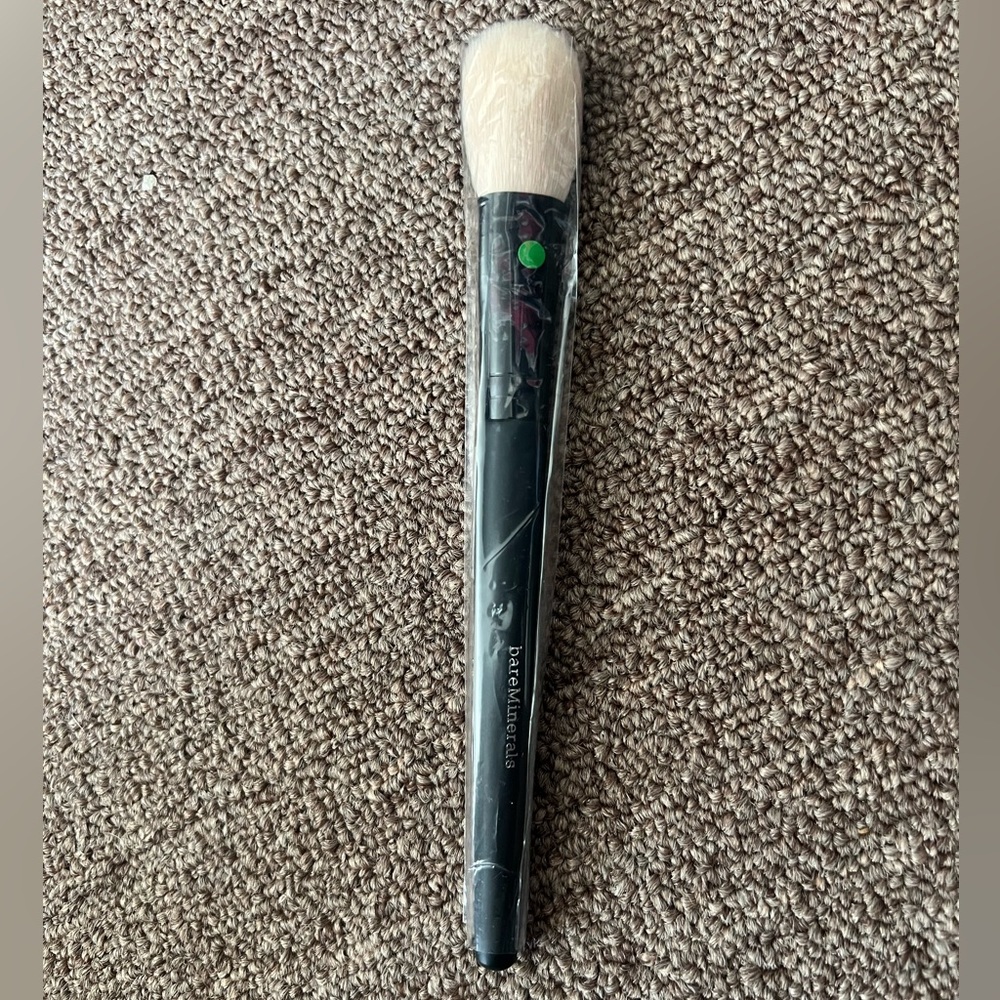 Bareminerals dual finish blush and contour make up brush